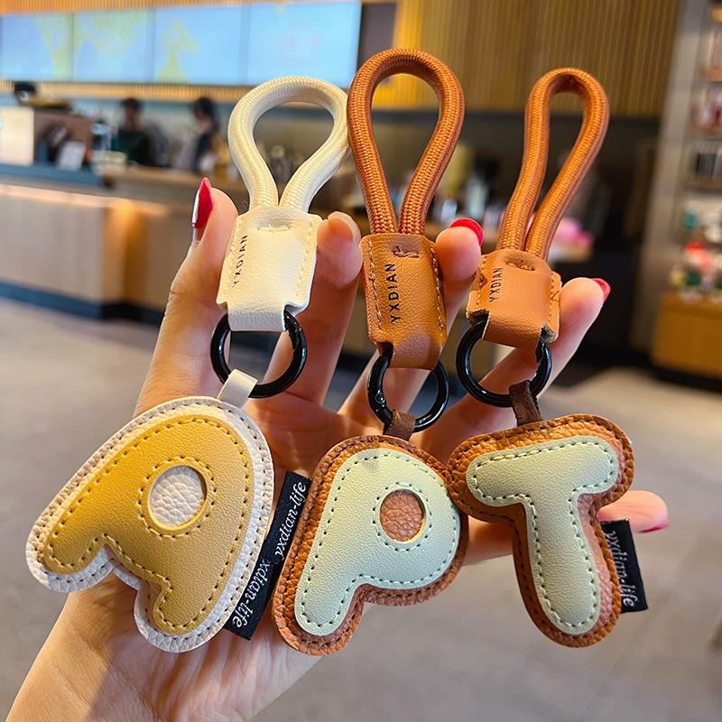 Portachiavi in Pelle PU con 26 - Monogram Keychain Leather recensione e prezzo