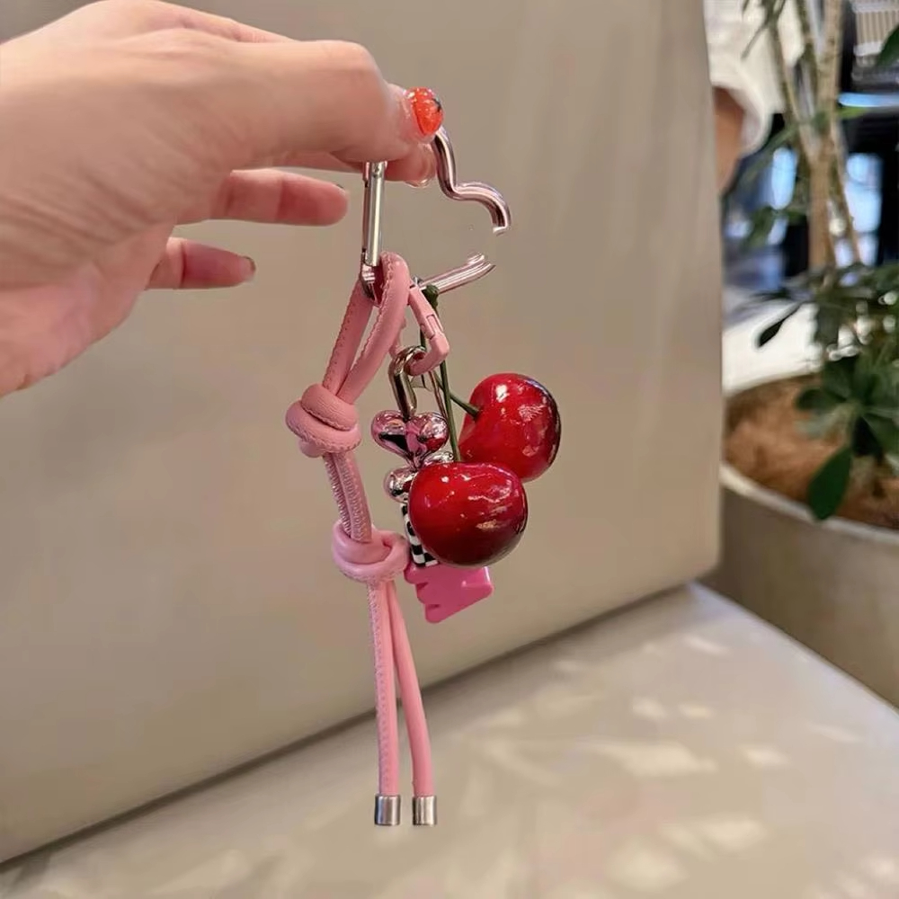 Y2k carino alfabeto ciliegia c - Monogram Keychain Leather recensione e prezzo