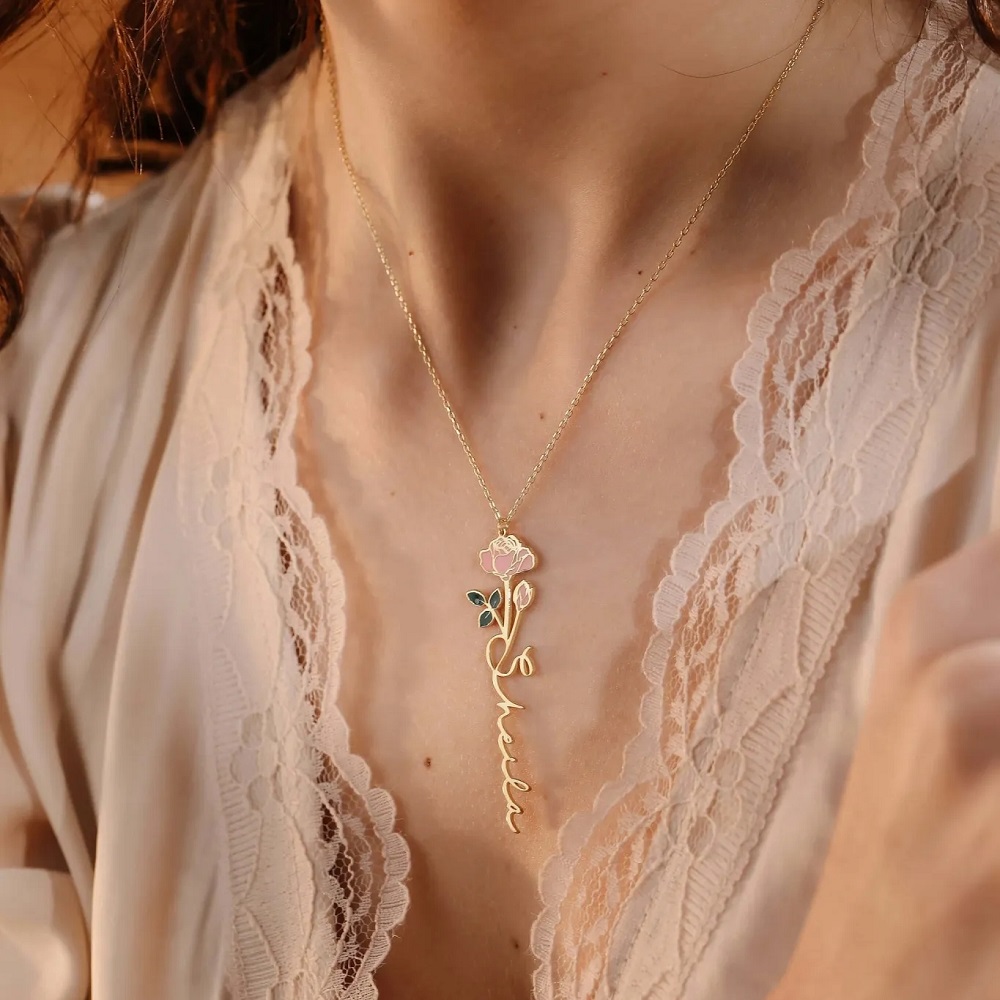 Collana con nome personalizzat - Birth Flower Necklace recensione e prezzo