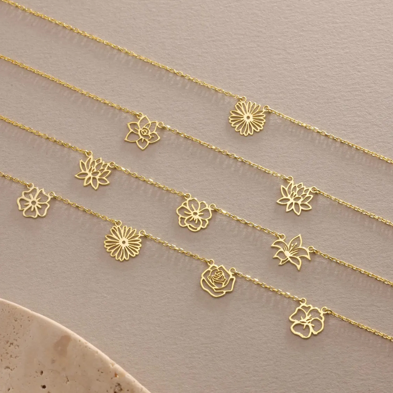 Collana personalizzata con fio - Birth Flower Necklace recensione e prezzo