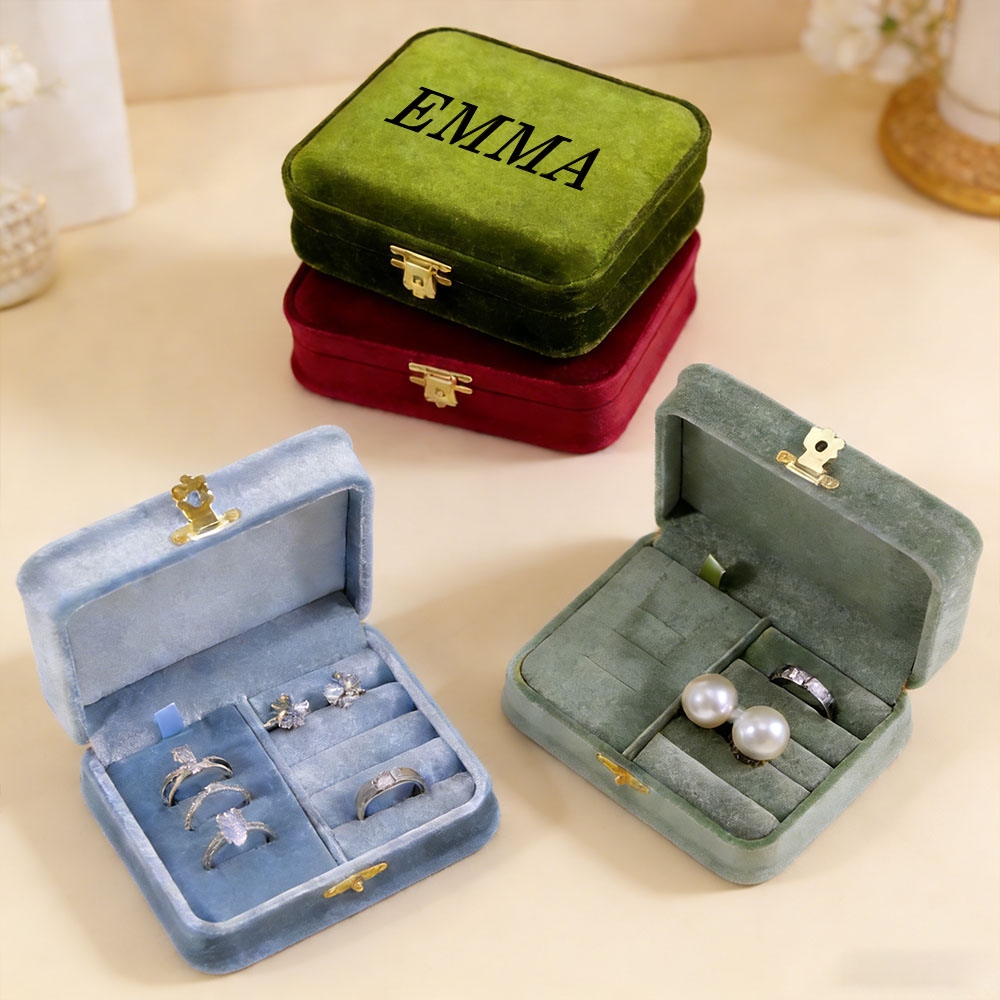 Portagioie in velluto personal - Personalized Name Box recensione e prezzo