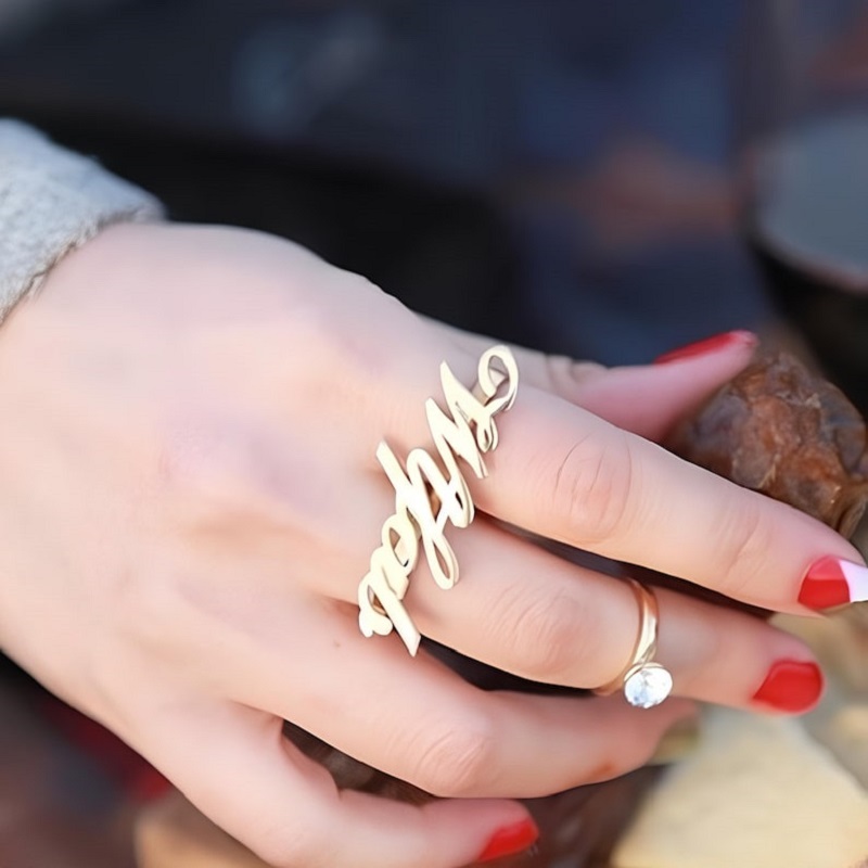 Anello a due dita personalizza - Initial Ring Custom recensione e prezzo